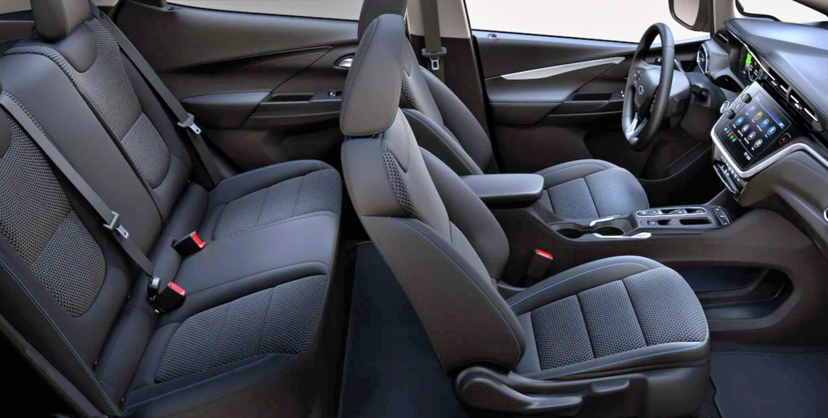 2023 Chevy Bolt EV Interior