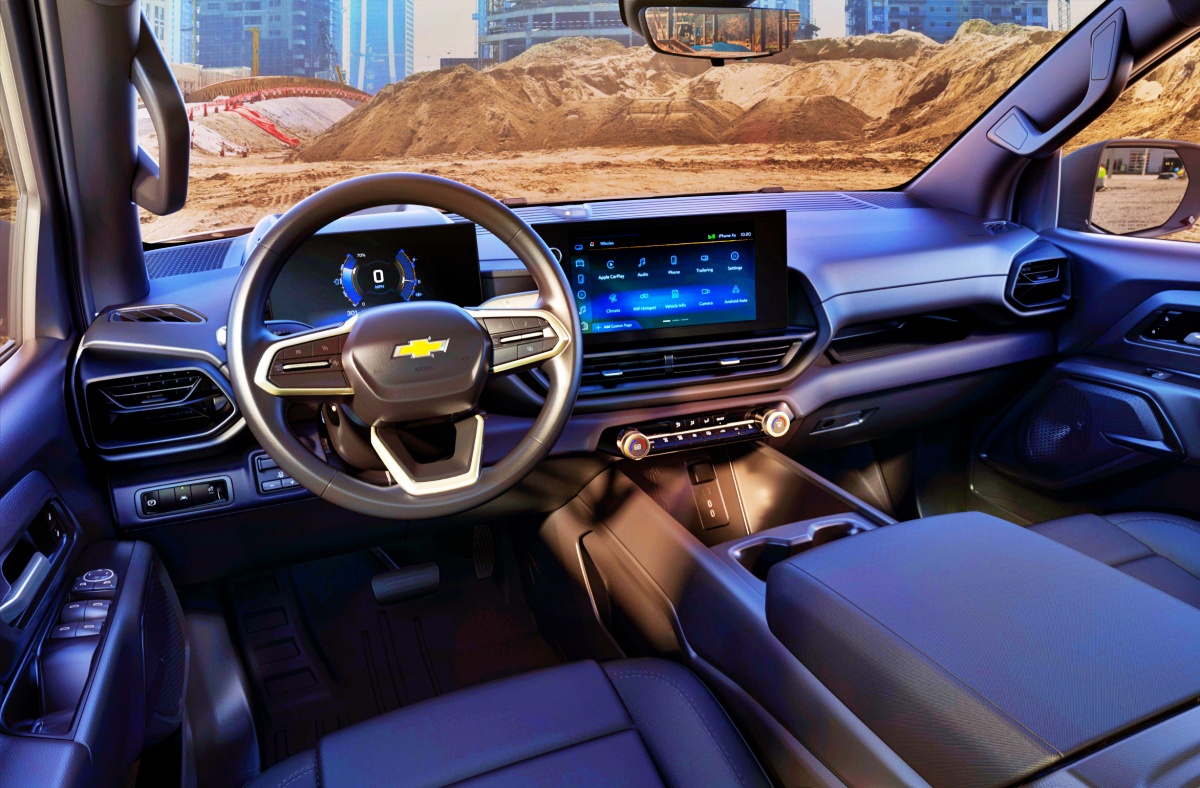 2024 Chevy Silverado EV RST Interior