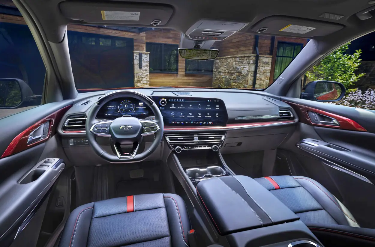 Interior 2025 Chevy Traverse